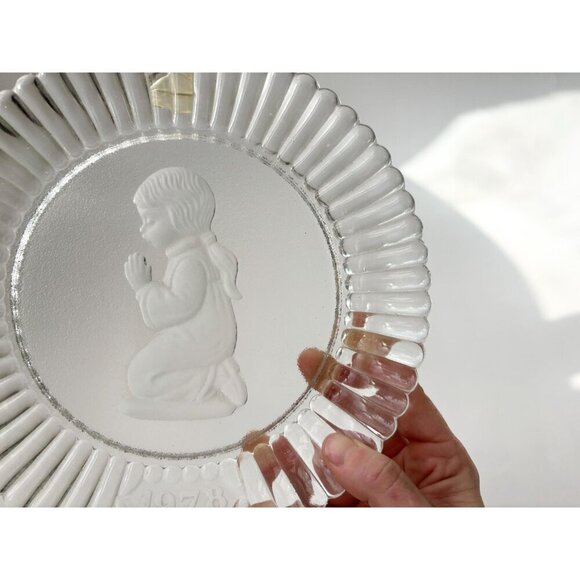 1978 Goebel German Made Annual 1st Edition Vintage Crystal Glass Plate - Picture 7 of 10